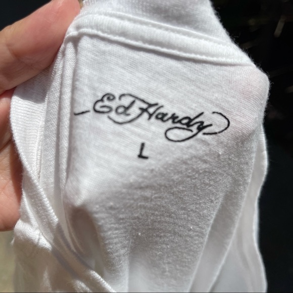 Ed Hardy Swiftlet Cropped Tee - Picture 6 of 7